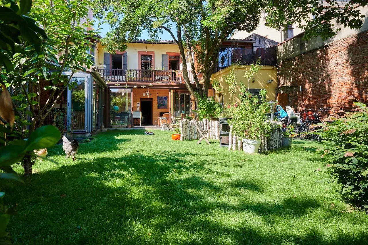 Maison Anjali Toulouse 2*,